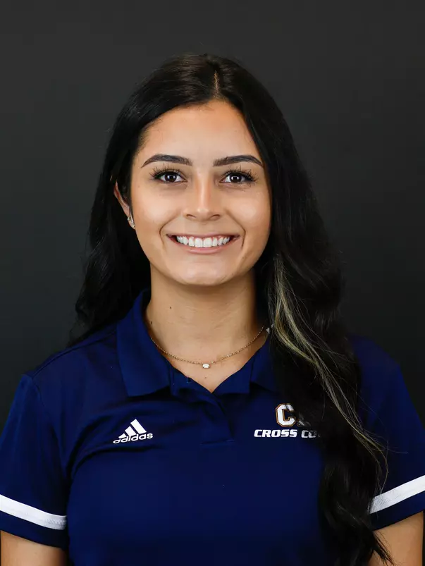 Lauren Campos head shot