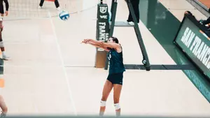 Maria digging