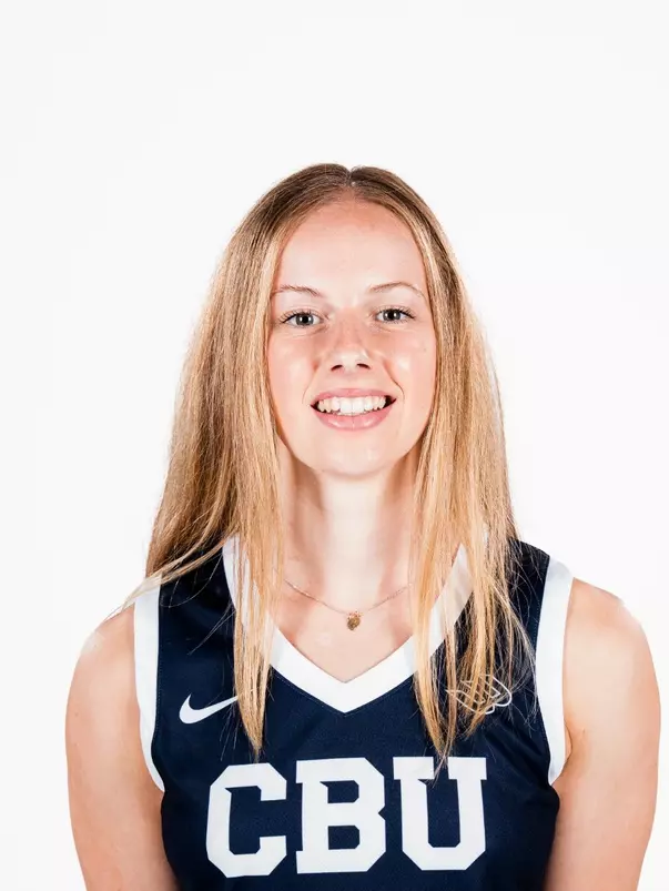 Josie Agnew Headshot 2026
