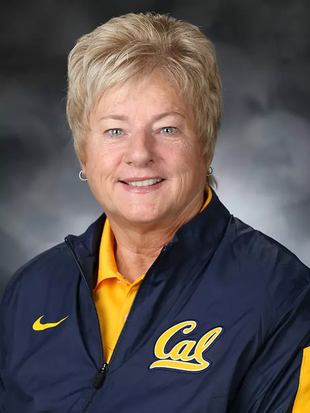 16SB Ninemire_Diane_mug_002_S1crop.jpg