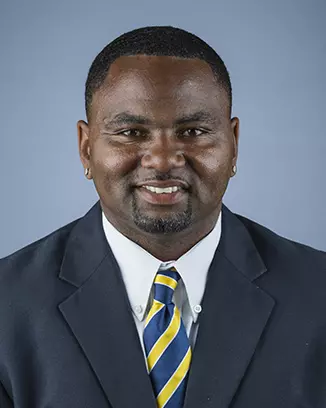 2016 Kevin Parker Coat And Tie Head Shot