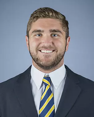 2016 Raymond Hudson Coat And Tie Head Shot