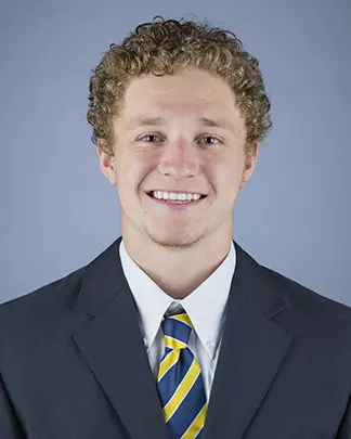 2016 Vic Wharton III Coat And Tie Head Shot