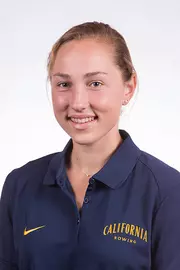 Liz Hofinga 17 Head Shot