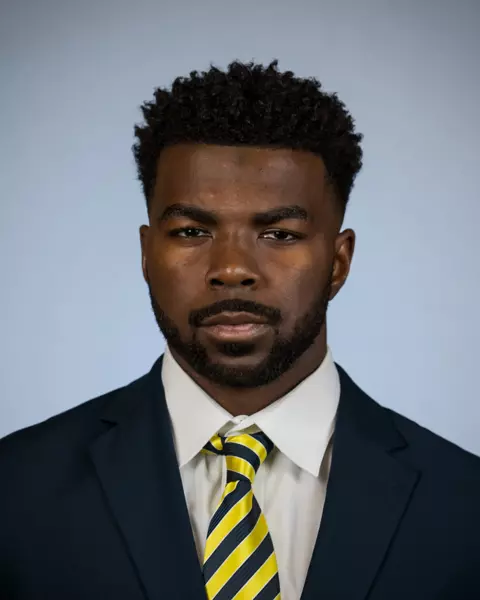 2017 Vic Enwere Head Shot