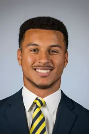 2017 Erik Phillip Head Shot