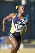 Alysia Montaño