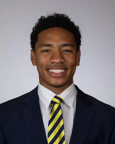 June 21, 2018; Memorial Stadium, Berkeley, California, USA; Football: California Golden Bears Coat & Tie Headshots - Camryn Bynum (24)
Photo credit: Al Sermeno - KLC fotos