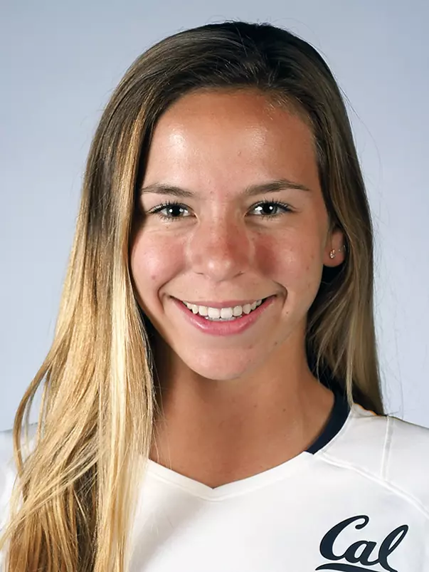 July 31, 2018; California Memorial Stadium, Berkeley, California, USA; California Golden Bears Women's Soccer; Elle Lindenlaub (34). Photo credit: Kelley L Cox- KLC fotos
