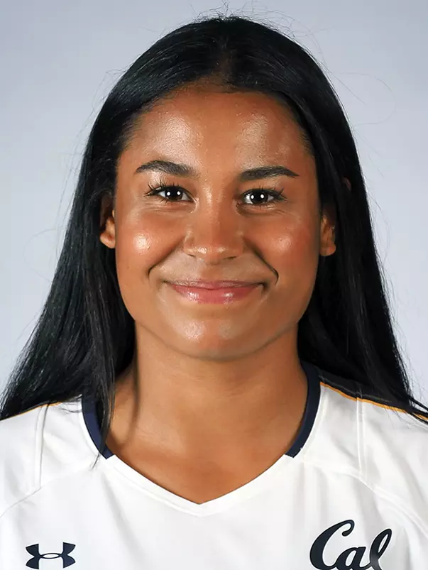 July 31, 2018; California Memorial Stadium, Berkeley, California, USA; California Golden Bears Women's Soccer; Kai Henderson (19). Photo credit: Kelley L Cox- KLC fotos