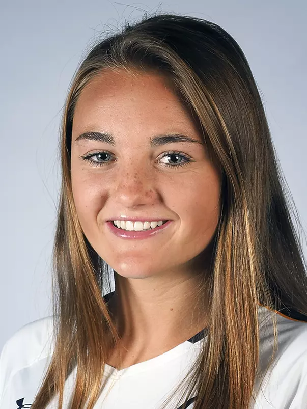 July 31, 2018; California Memorial Stadium, Berkeley, California, USA; California Golden Bears Women's Soccer; Molly Neach (33). Photo credit: Kelley L Cox- KLC fotos
