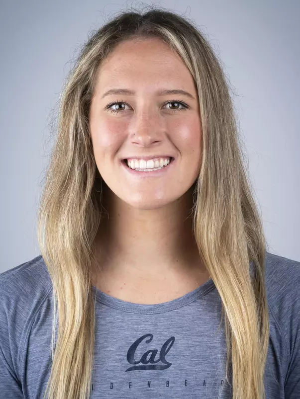 January 10, 2019; Haas Pavilion, Berkeley, California, USA; California Golden Bears Women's Water Polo; Madison Tagg (Photo credit: Kelley L Cox/KLC fotos)