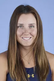 November 5, 2019; Clark Kerr Courts, Berkeley, California, USA; BVB: 2019.11.05 Cal Bear Beach Volleyball Media Day; Iya Lindahl
Photo credit: Marcus Edwards- KLC fotos