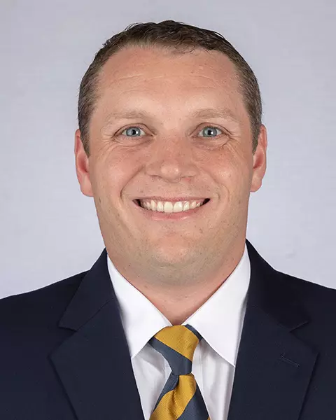 2019 Andrew Browning Head Shot