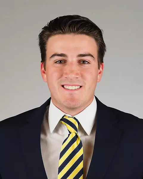 2018 Head Shot Marshall Charrington