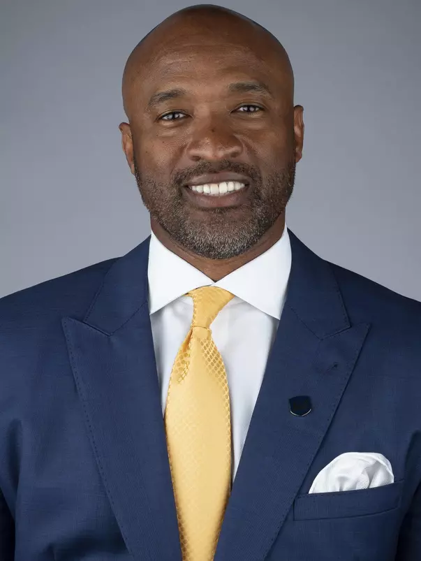 September 5, 2019; Berkeley, California, USA; Basketball: California Golden Bears Media Day at Haas Pavilion; Andrew Francis (Photo credit: Kelley L Cox/KLC fotos)