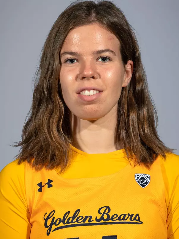 October 22, 2020; Berkeley, California, USA; Cal Women’s Basketball Media Day at Maxwell Garage; Alma Elsnitz (Photo credit: Marcus Edwards/KLC fotos)