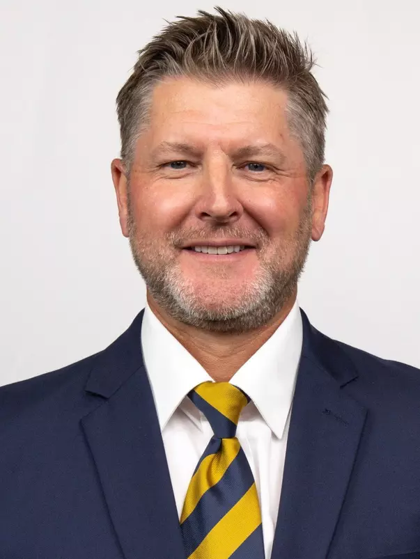 2023 Cal Football Head Shot Ryan Longwell