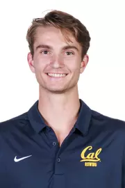 Brett Holt headshot