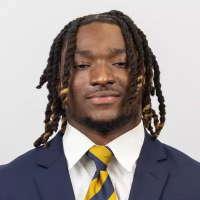 Quaron Adams headshot