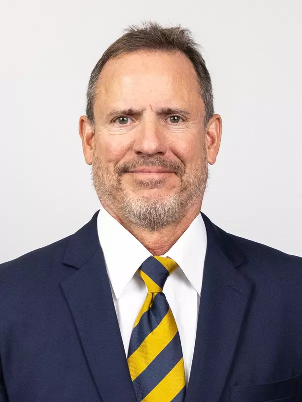 July 31, 2025; Berkeley, CA, USA; Cal Football Headshots at Memorial Stadium. Bob Gregory (Photo credit: Al Sermeno/KLC fotos)