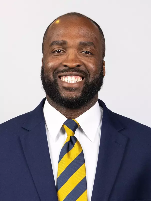July 31, 2025; Berkeley, CA, USA; Cal Football Headshots at Memorial Stadium. Julian Griffin (Photo credit: Al Sermeno/KLC fotos)