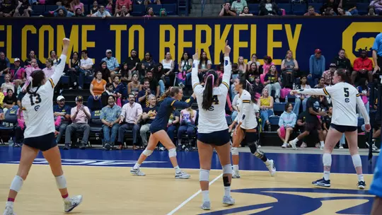 Cal Volleyball Celebrates