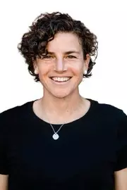 Lindsey Jones