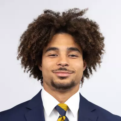 Kyion Grayes headshot