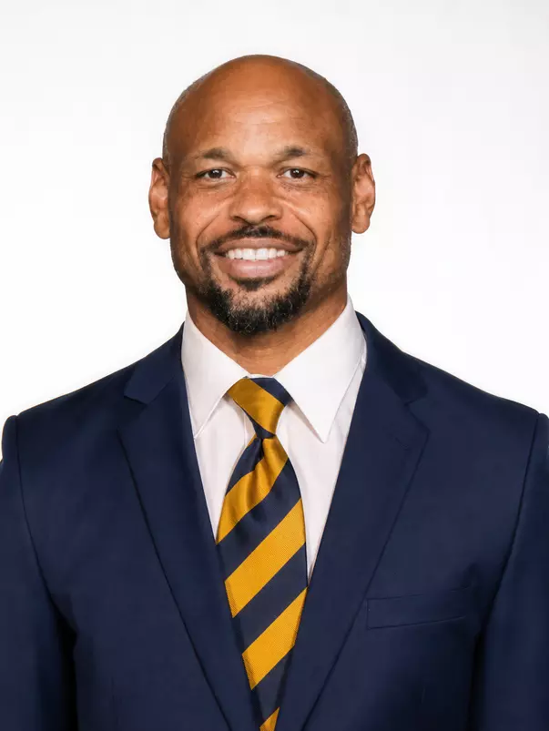 Lorenzo Alexander 2026 Headshot