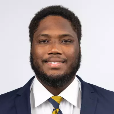 Mykeal Rabess headshot