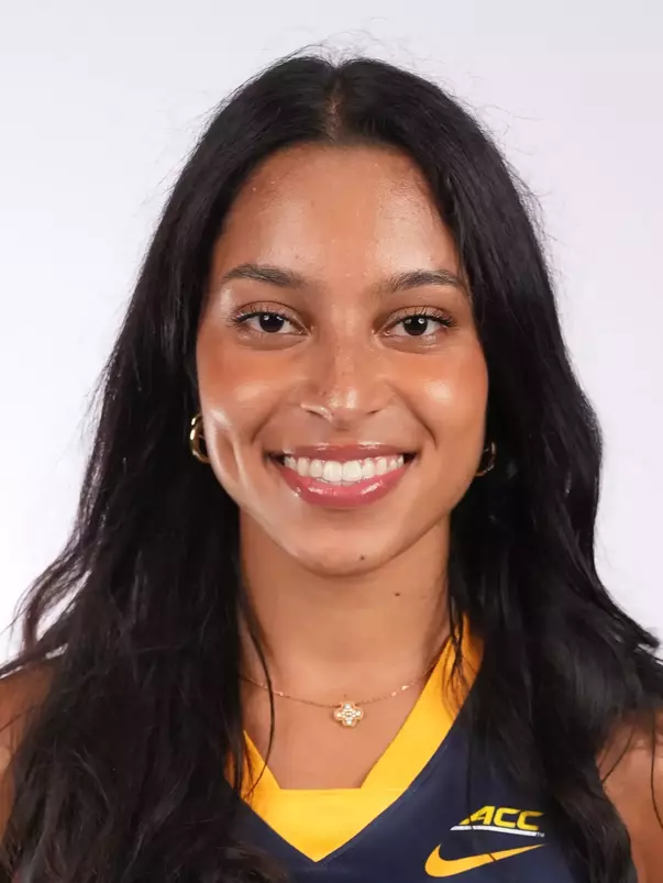 Jaiya Labana Headshot