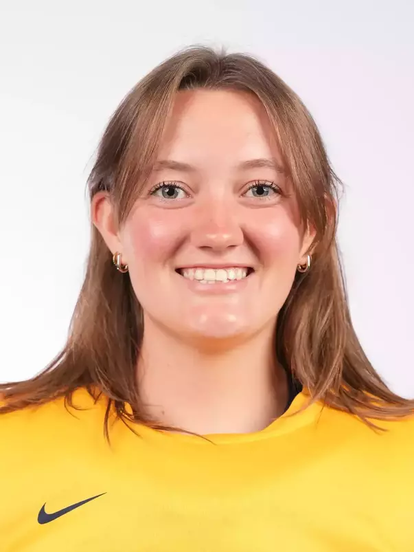 Lauren Halenkamp Headshot