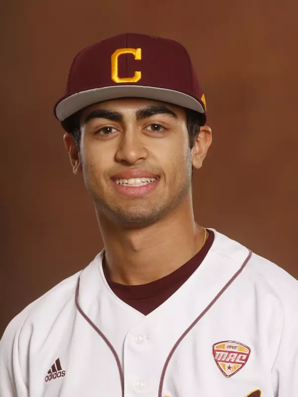 Rusil_Bhat_Headshot_20