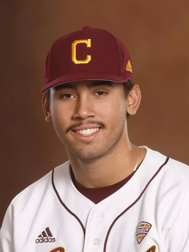 Garret_Navarra_Headshot_20