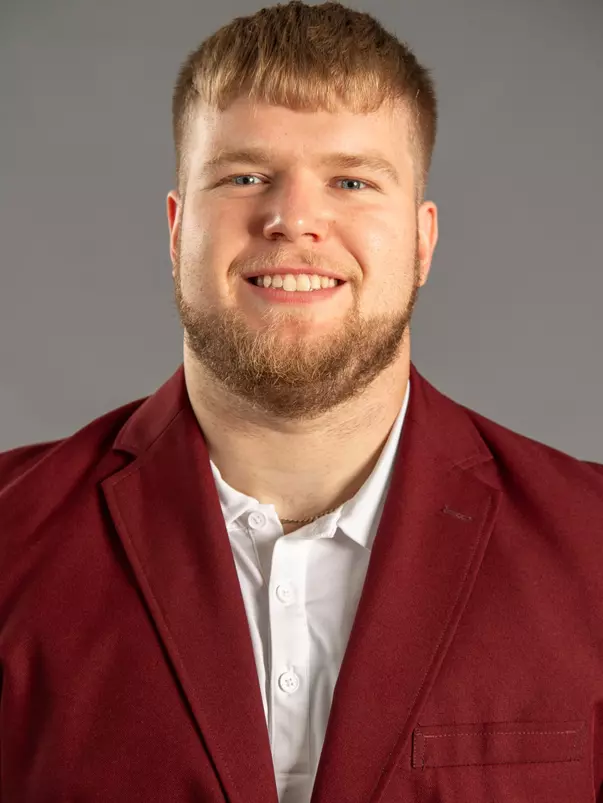 Robi Stuart Headshot 2023