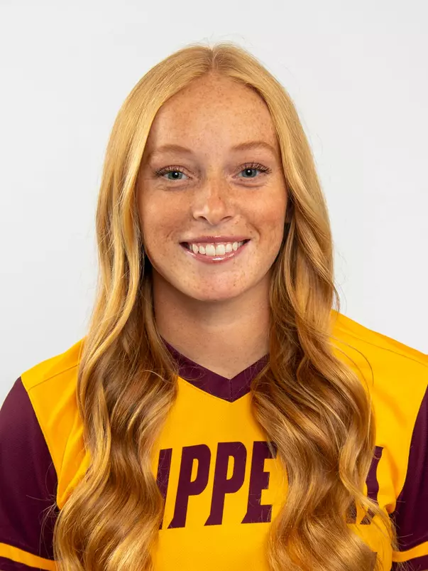 Maddie Springer Headshot