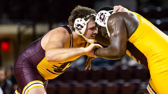 Maroon tops Gold, 18-12, in Wrestling Intrasquad Dual at McGuirk Arena Image