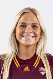 Sarah Brown Signing Headshot