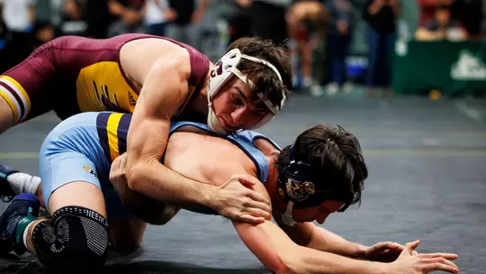 Wrestlers Head to Famed Palestra in Philadelphia for Keystone Classic Image