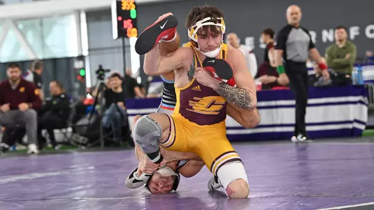Wrestlers Head to Northern Illinois for MAC Dual Meet Opener Image