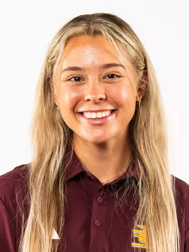 Simone Potgeier Student Assistant Coach Headshot