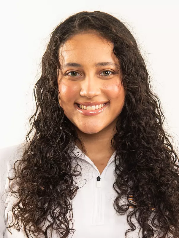 Alvarado-Reid, Luciana