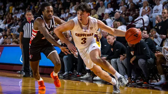 Chippewas Hit the Road to Play at Massachusetts Tuesday at 7 p.m. Image