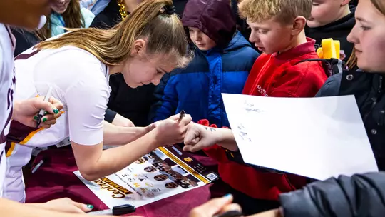 Hoops For Hunger Kicks Off the 2026-27 Women's Basketball Season Monday, 11 a.m. ET Image