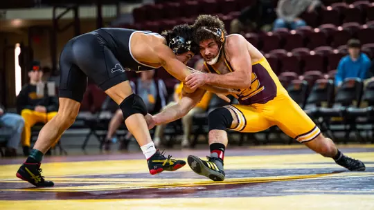 Wrestlers Return to MAC Mat Friday Night at SIUE Image