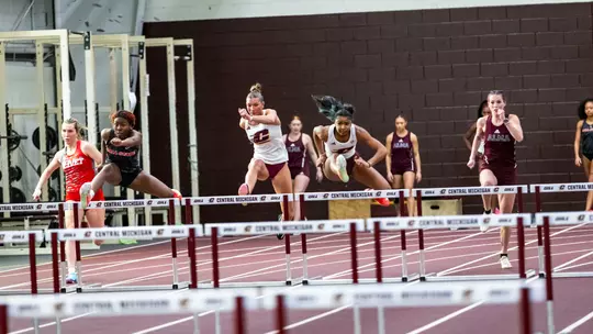 Track & Field to Tune-Up Friday at Michigan's Silverston Invitational Image