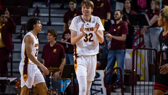 Video Feature: Nathan Claerbaut Makes Impact for Chippewas Image