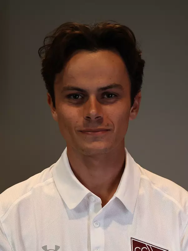 Elliot Raison Headshot