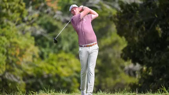 Nevill ruiter hits the golf ball